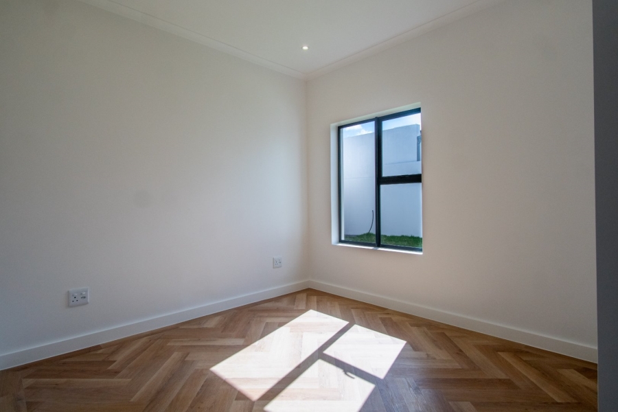 3 Bedroom Property for Sale in Sandown Western Cape